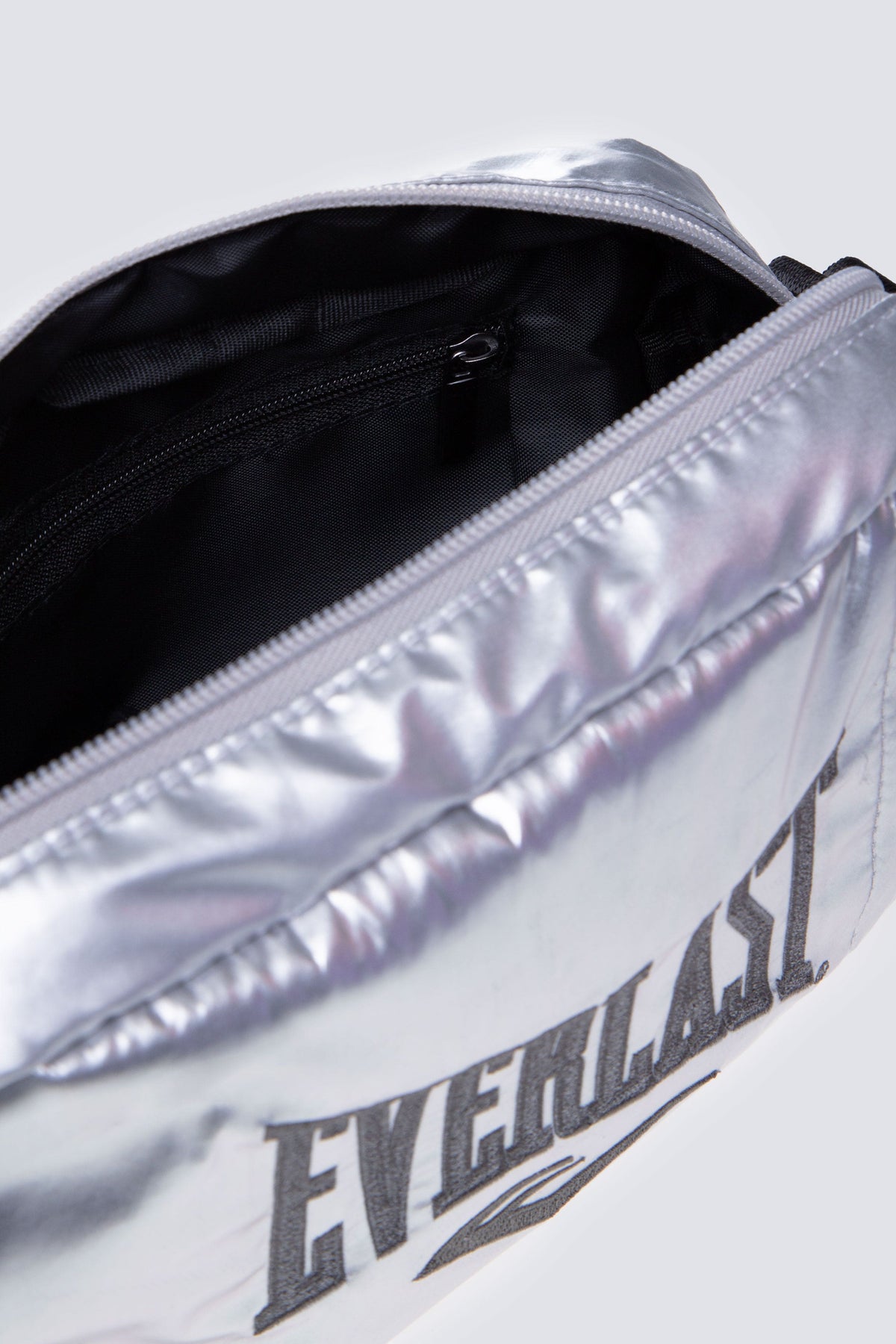 Bolso Party Sensitive Gris Everlast