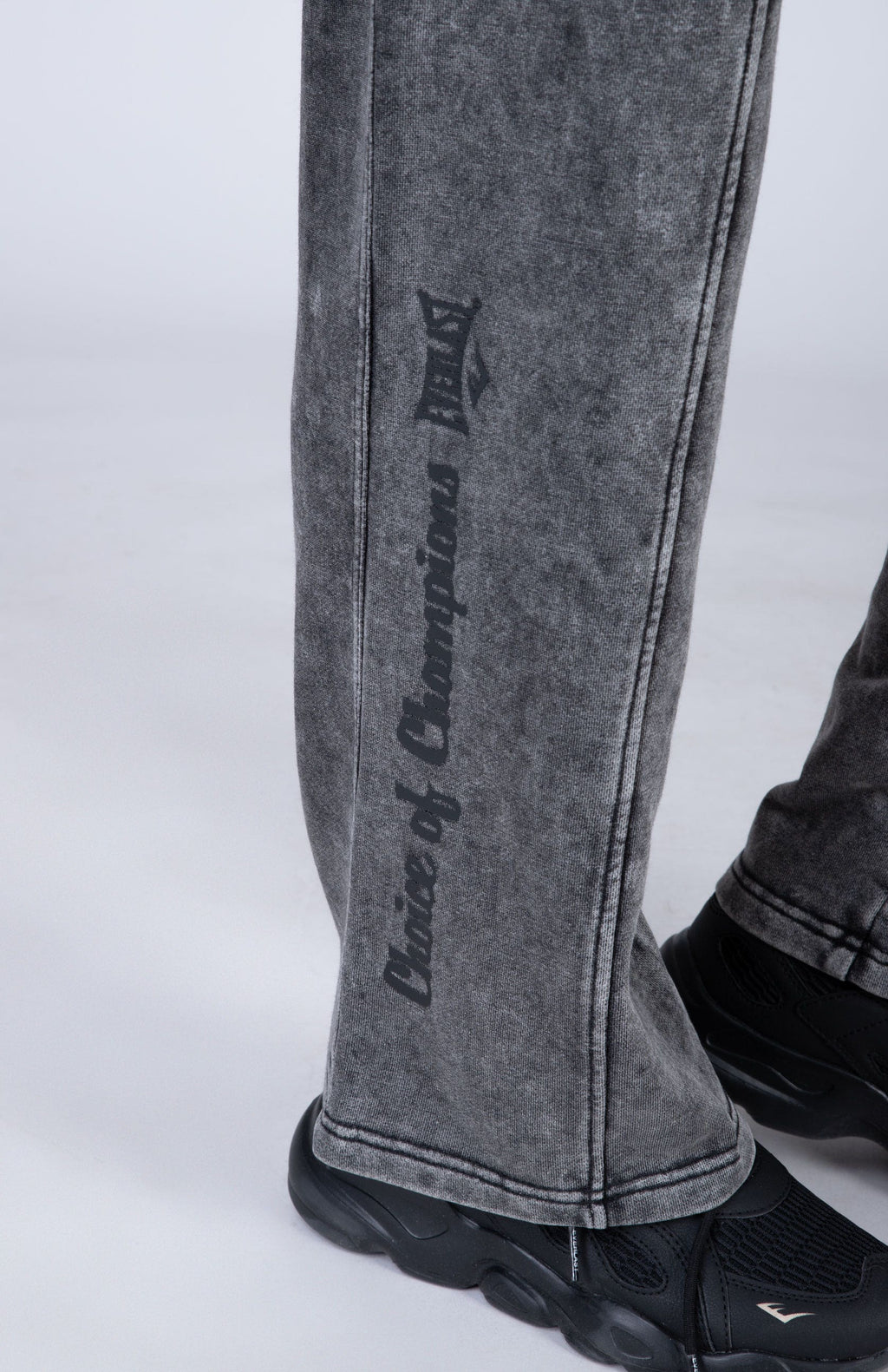 Pantalon Tomorrow Gris Oscuro Everlast