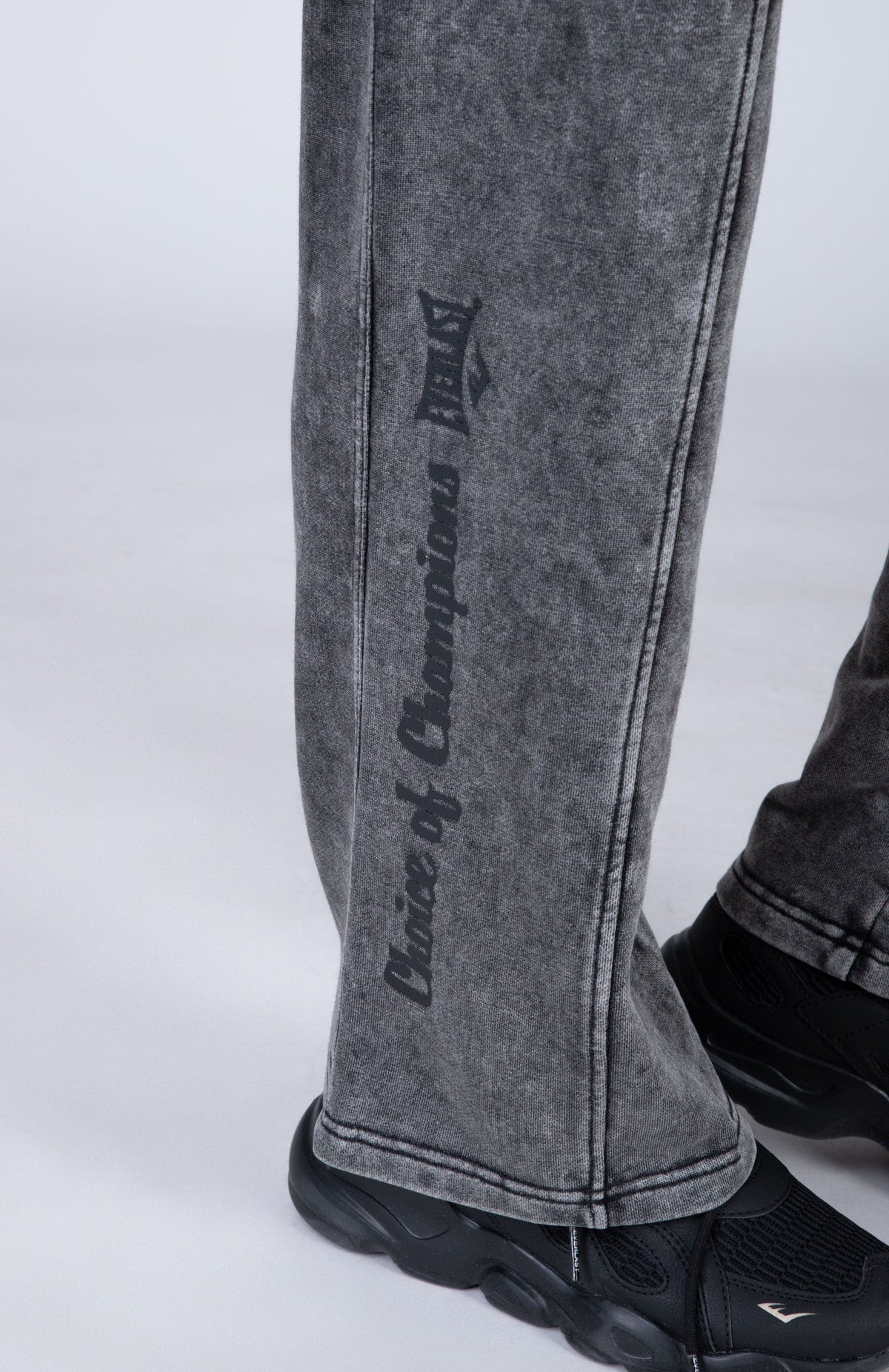 Pantalon Tomorrow Gris Oscuro Everlast