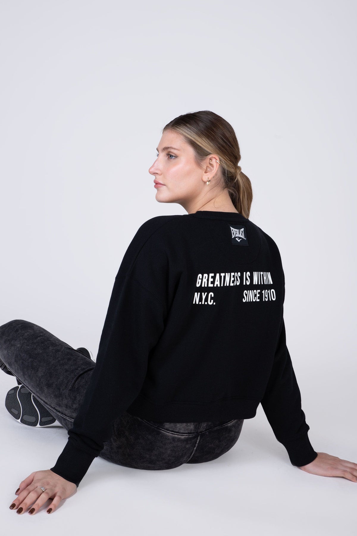 Poleron Crew Neck Greatness Negro Everlast