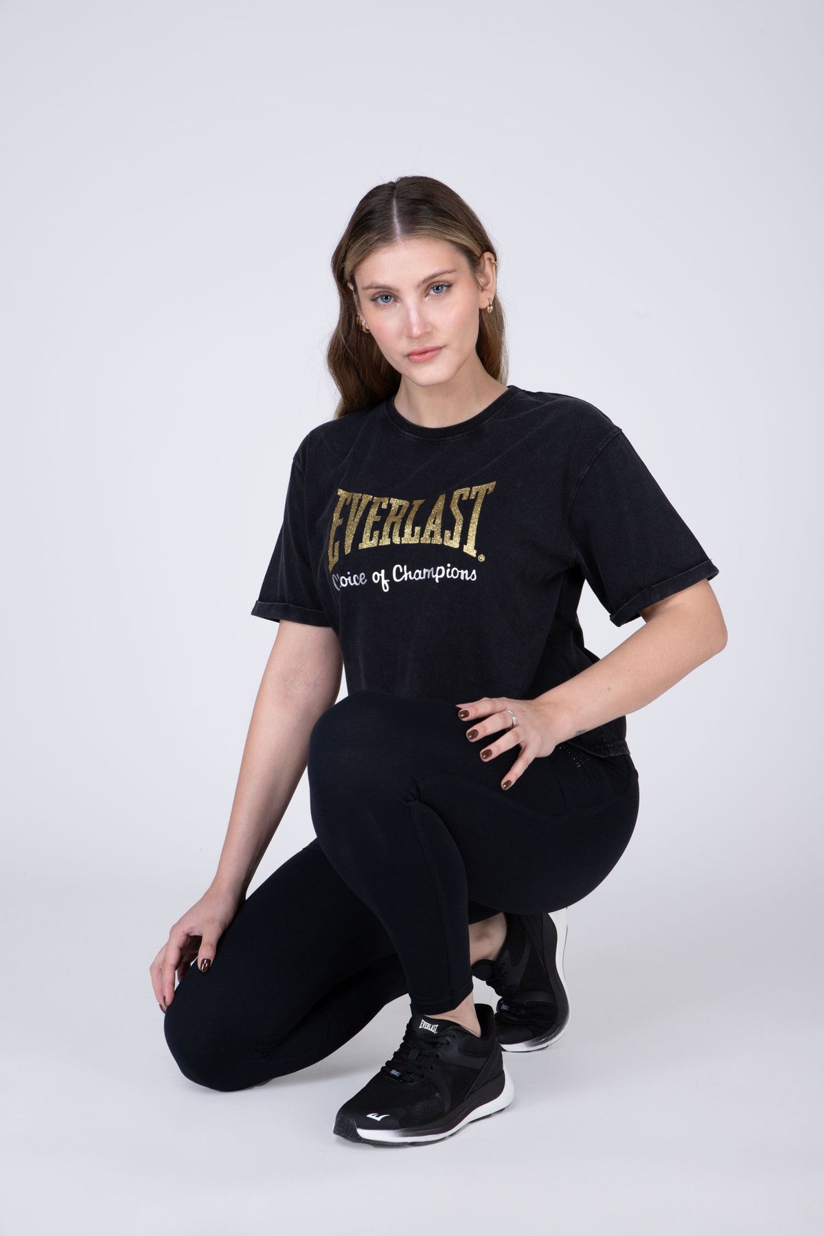 Polera Manga Corta 1910 2.0 Gris Oscuro Everlast
