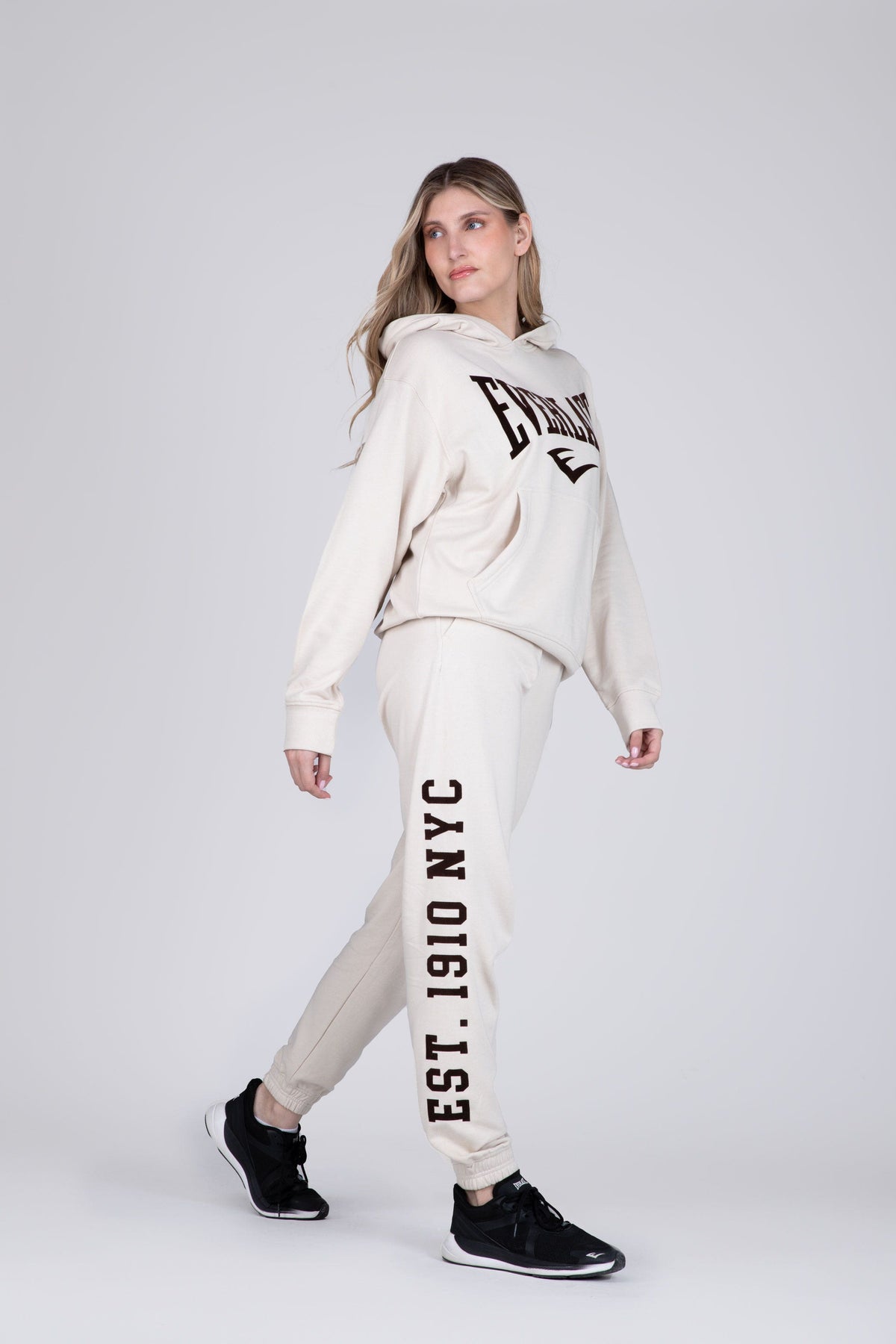 Jogger Untitled Beige Everlast