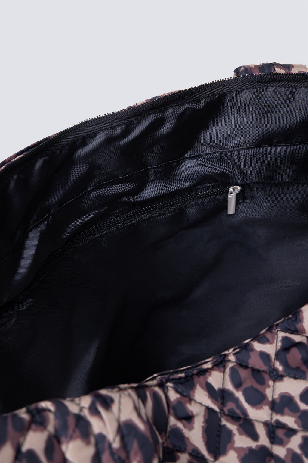 Bolso Tote Quilted Cosmic Beige Everlast