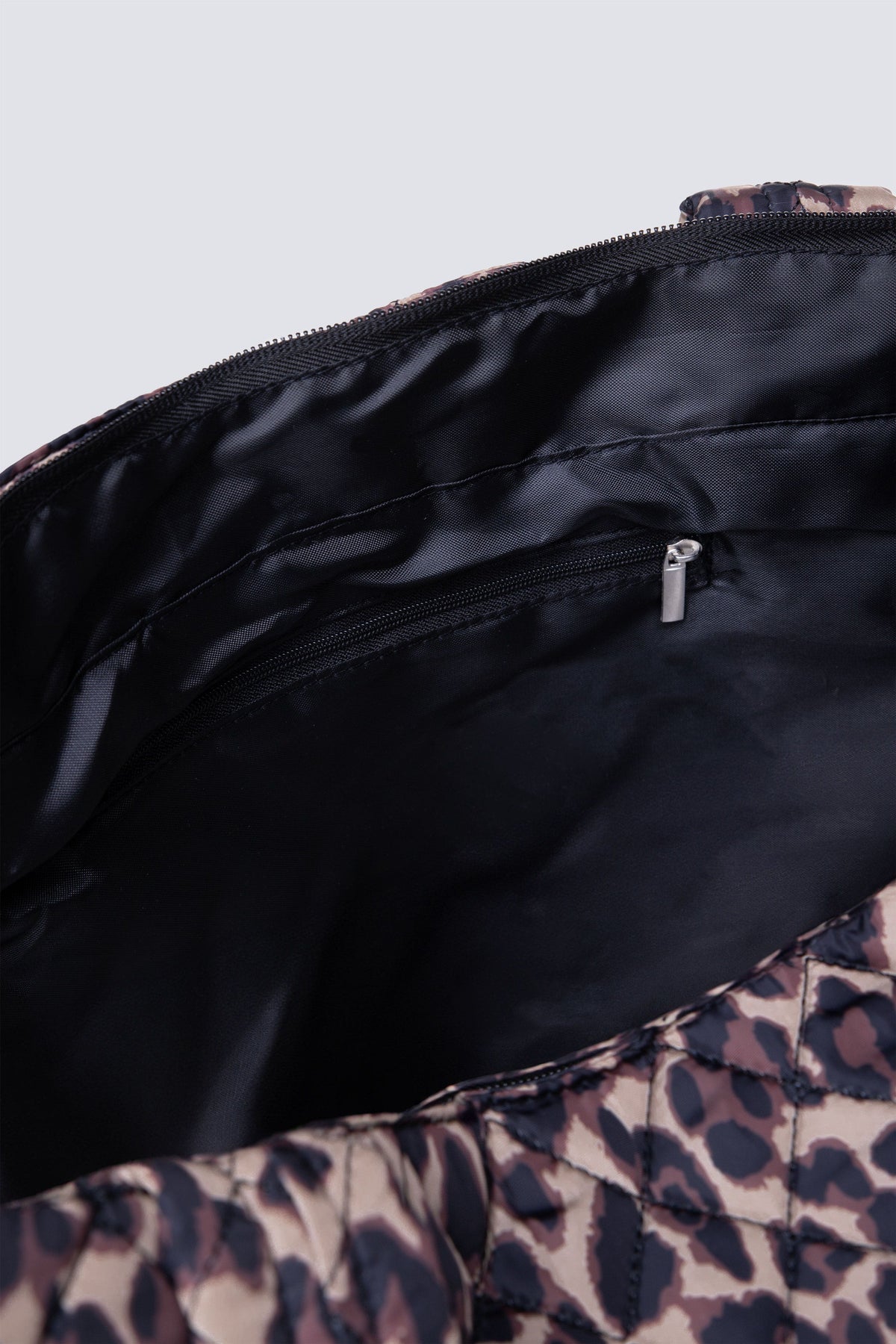 Bolso Tote Quilted Cosmic Beige Everlast