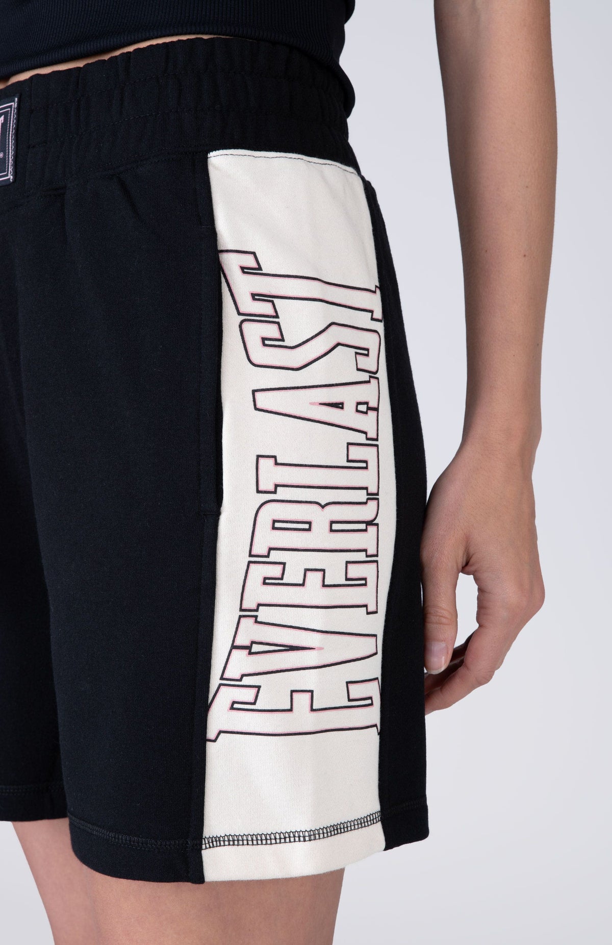 Short Cut Negro Everlast