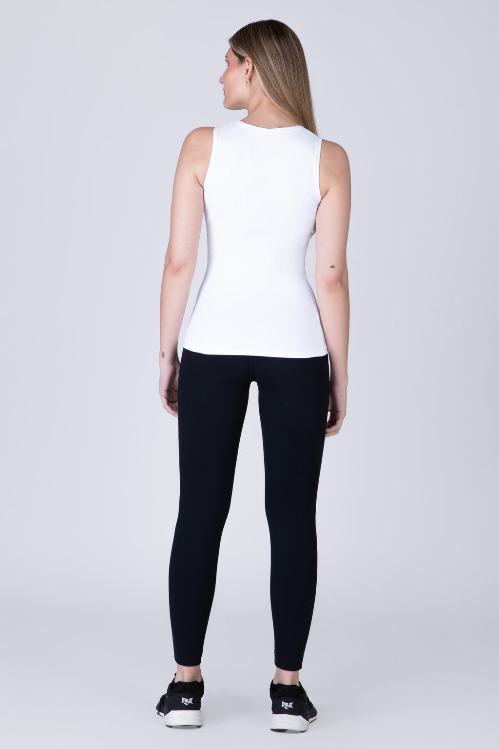 Polera Sin Manga Twist Blanco Everlast