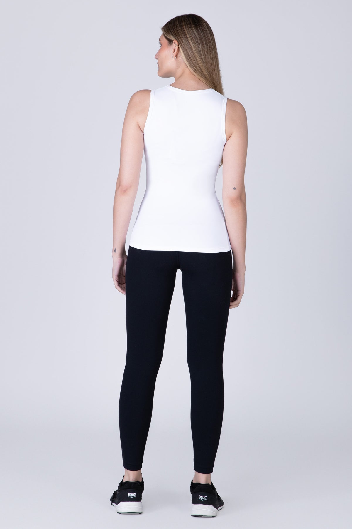 Polera Sin Manga Twist Blanco Everlast