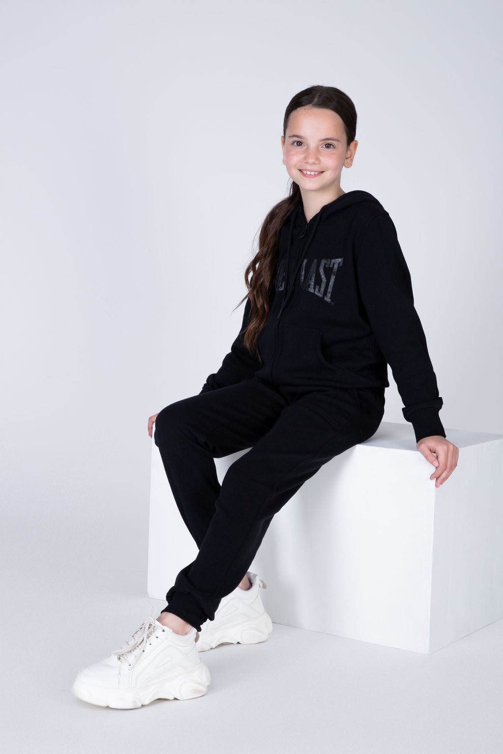 Jogger Commodity Niña Negro Everlast