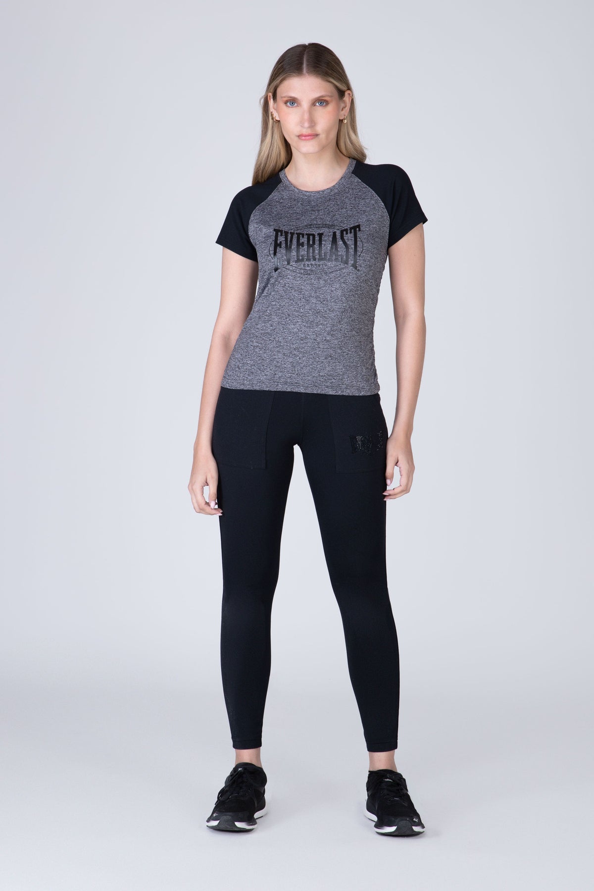 Polera Manga Corta Crunche Gris Everlast