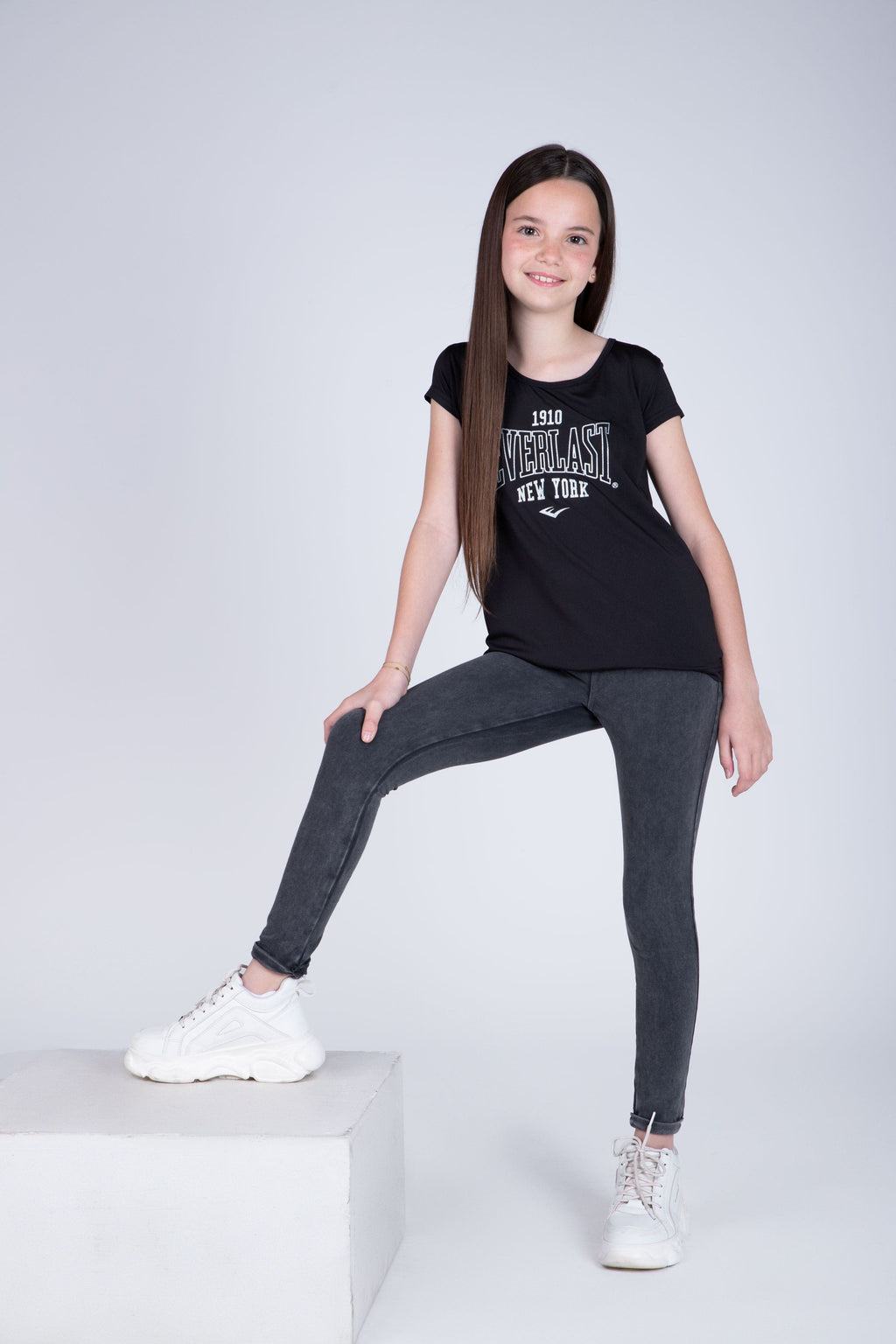 Polera Manga Corta Look Niña Negro Everlast