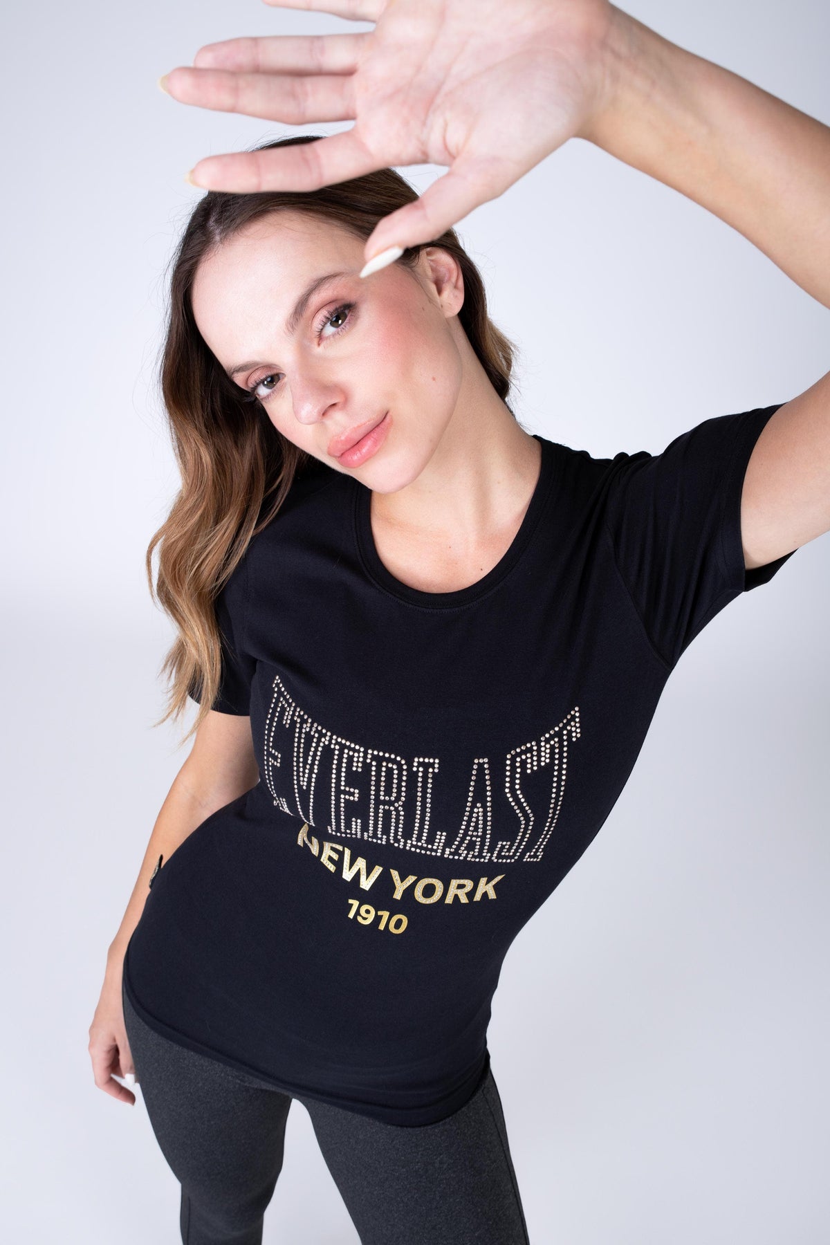 Polera Manga Corta Tamesis Negro Everlast
