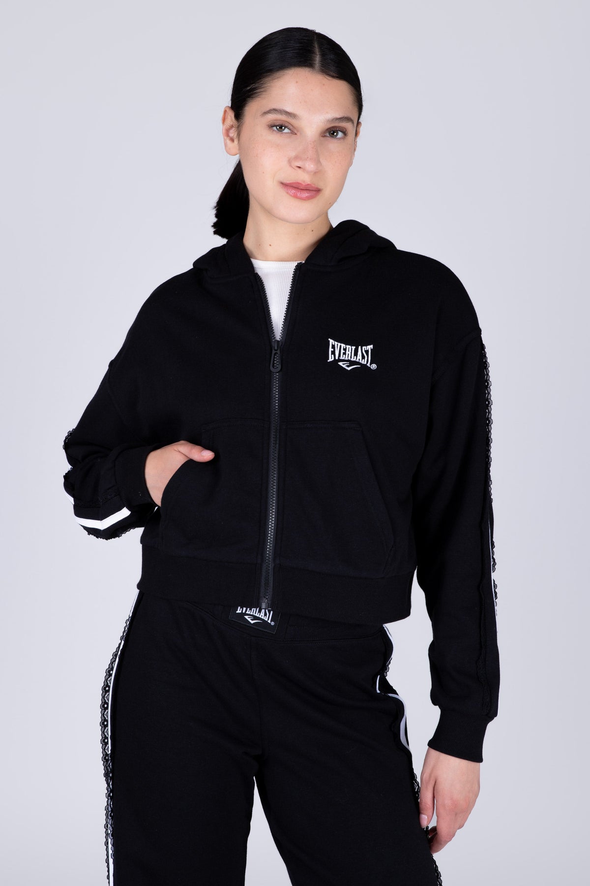 Chaqueta Lace Negro Everlast