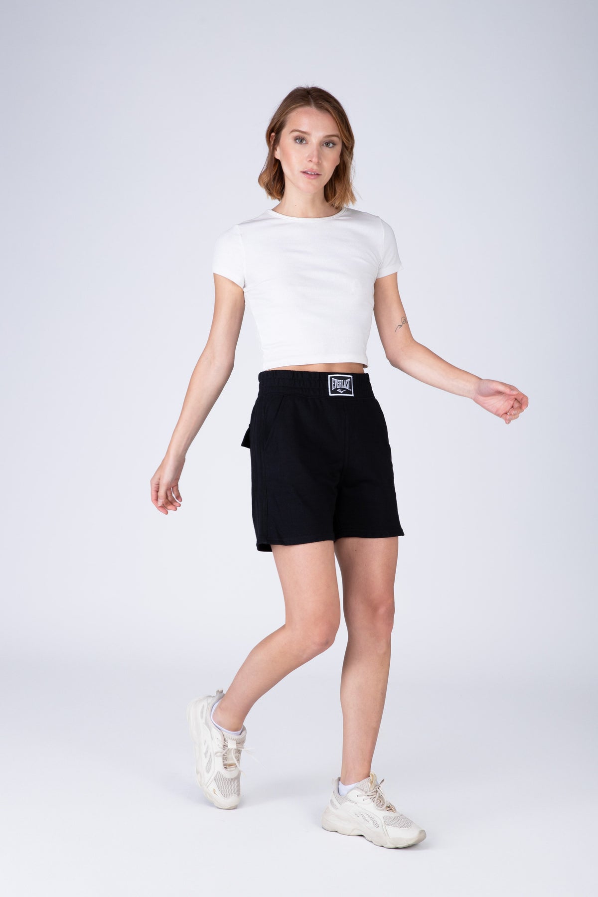 Short Fantastic Negro Everlast