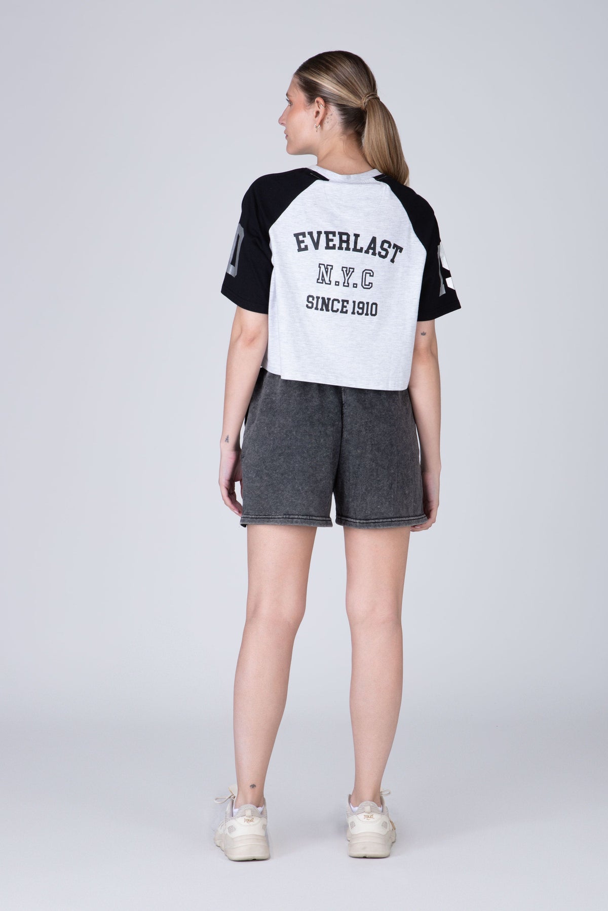 Polera Manga Corta Greys Gris Everlast