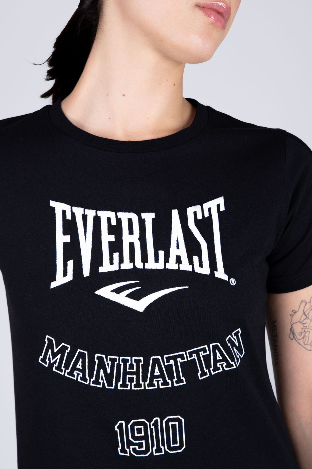 Polera Manga Corta Lace Negro Everlast