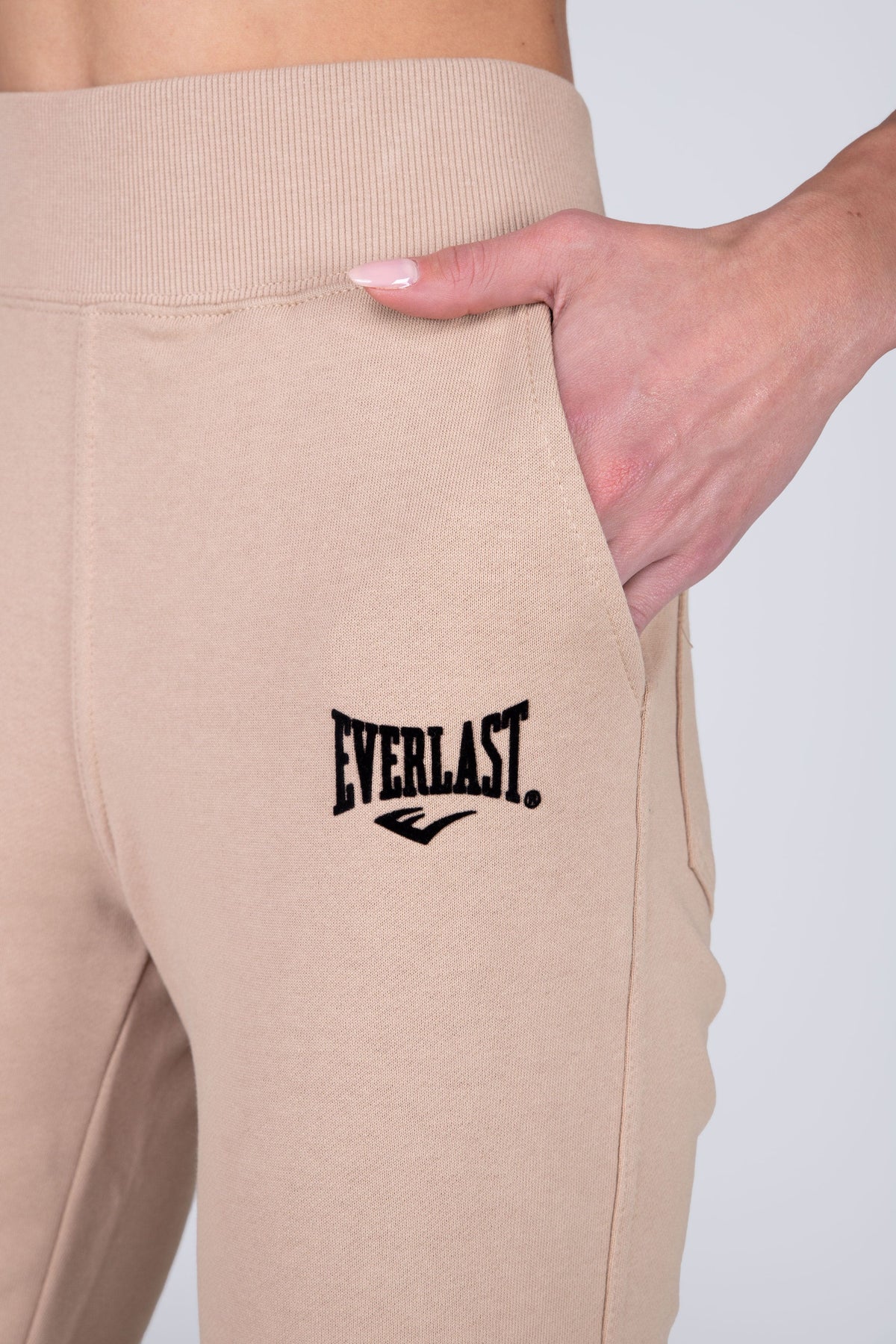 Jogger Basic Heart Beige Everlast