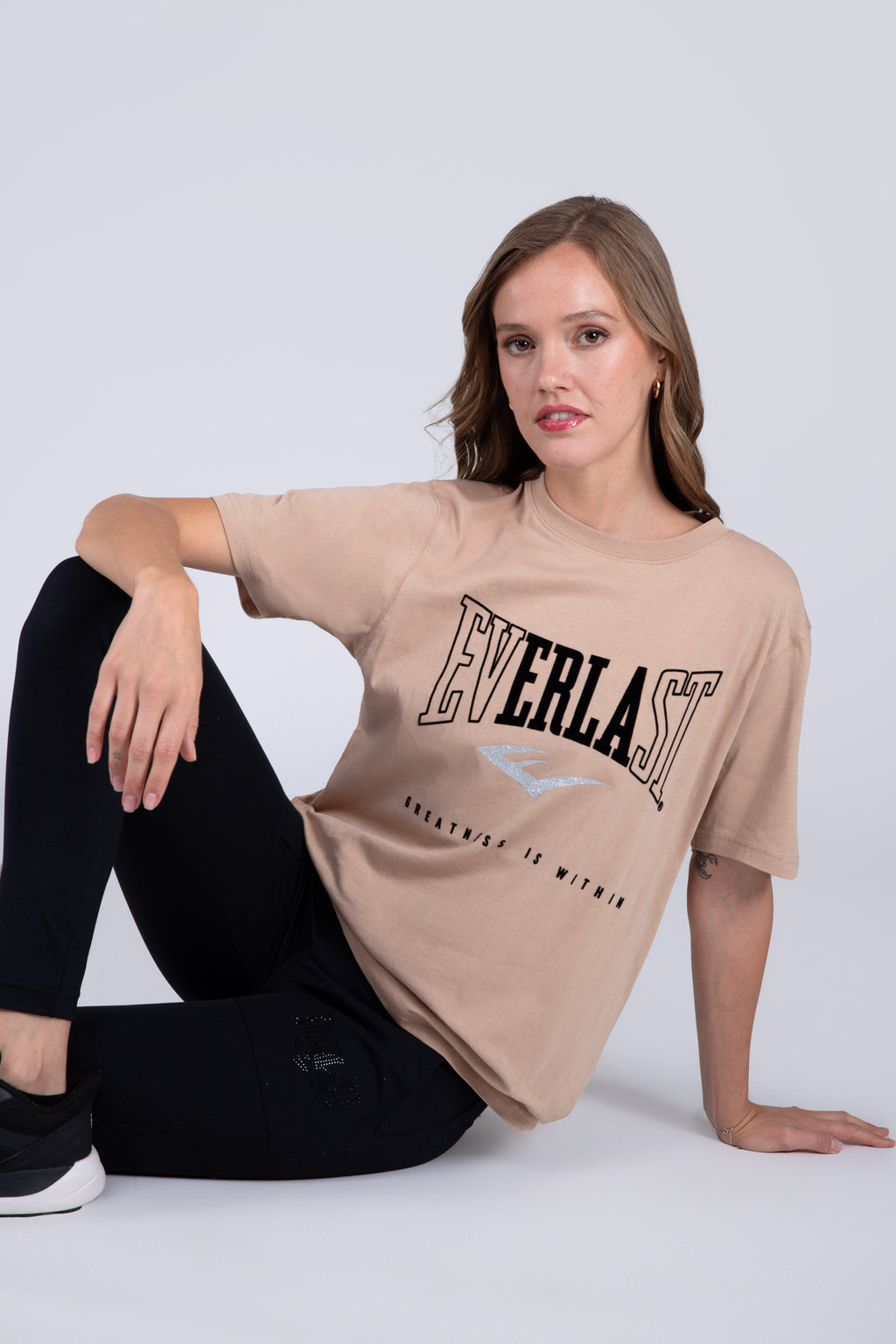 Polera Manga Corta Basic Heart Beige Everlast