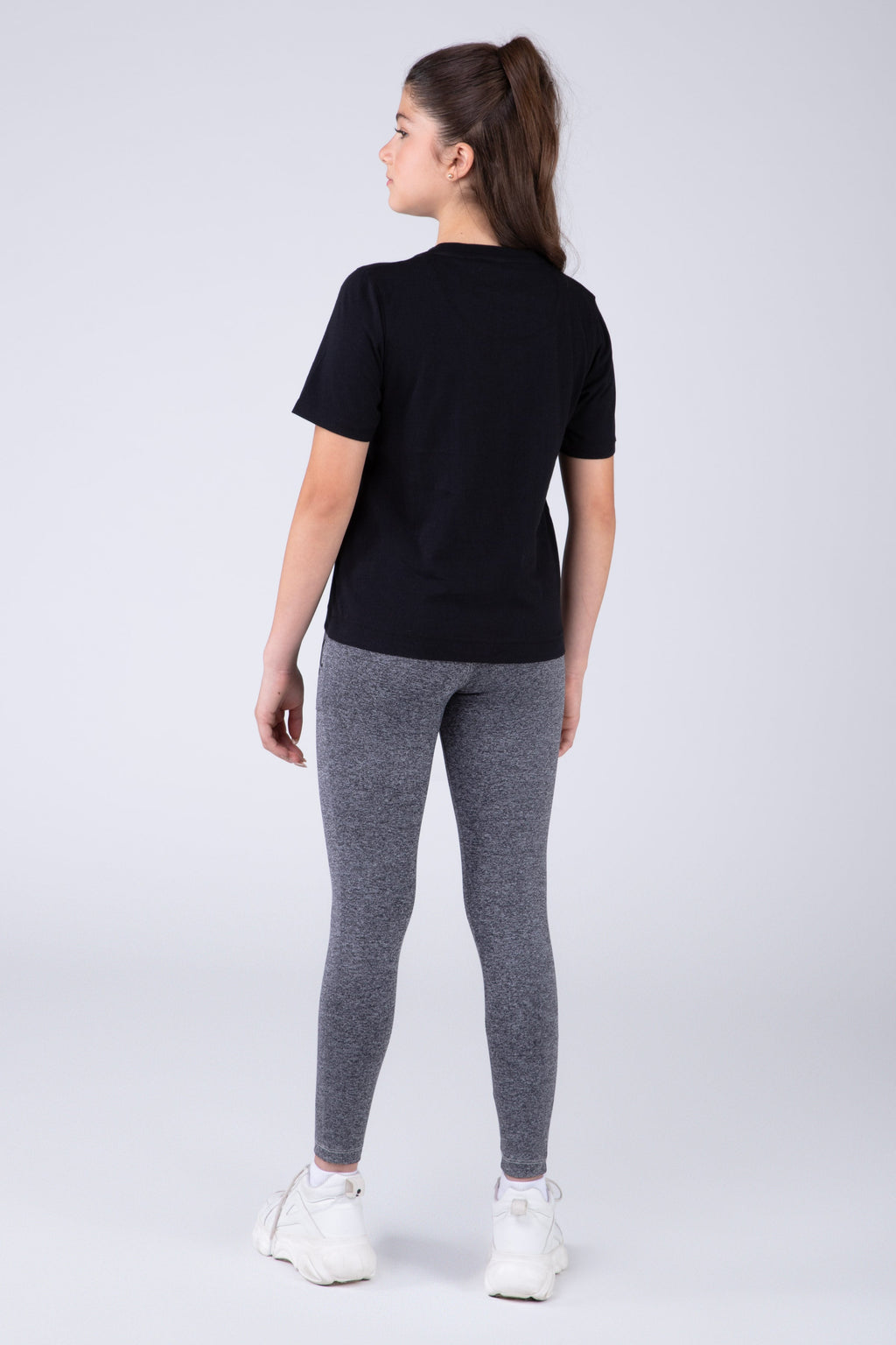 Polera Manga Corta Basic Heart Niña Negro Everlast