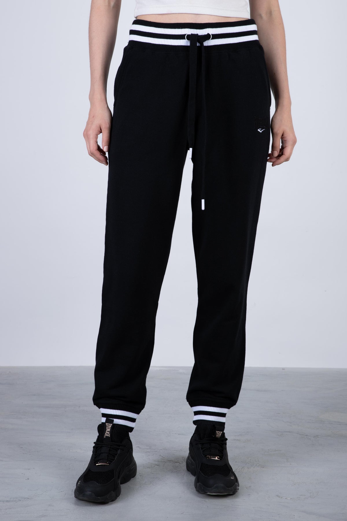 Jogger Down Negro Everlast