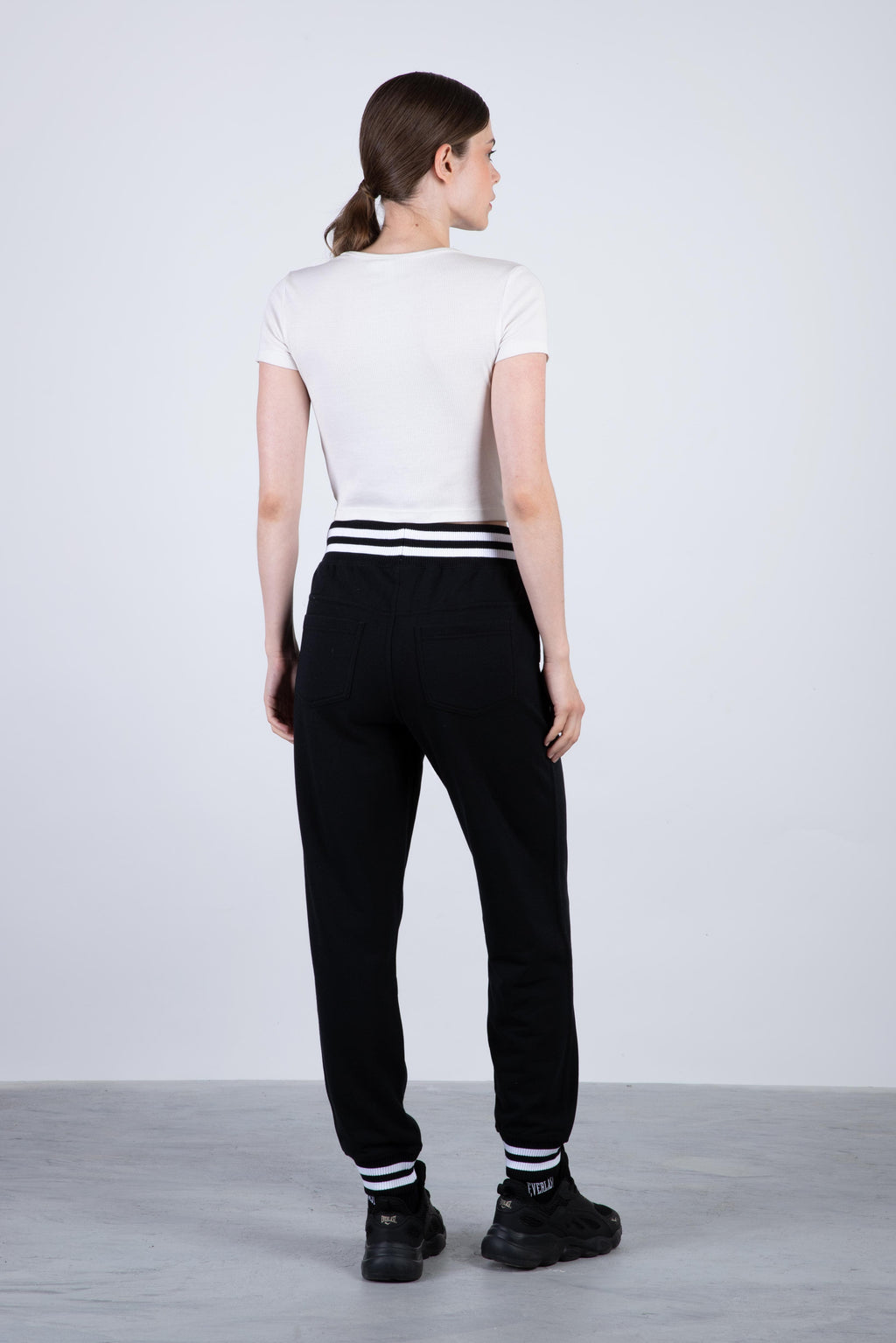 Jogger Down Negro Everlast