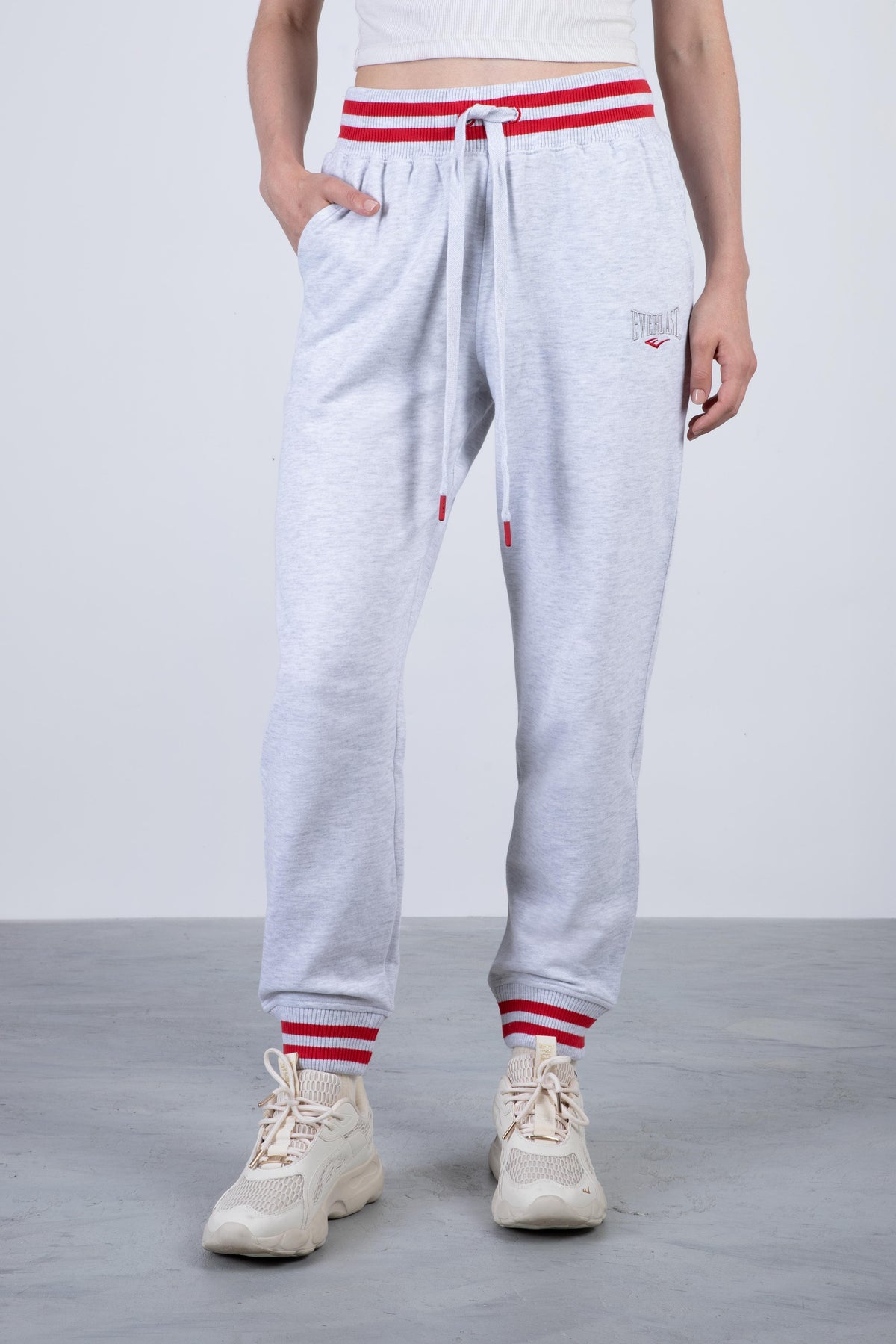 Jogger Down Gris Everlast