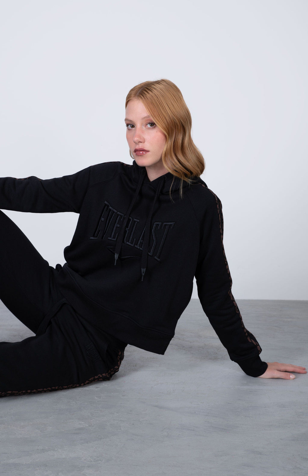 Poleron Hood Alba Negro Everlast