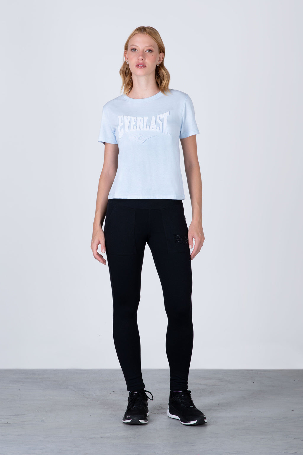 Polera Manga Corta Aqua Celeste Everlast