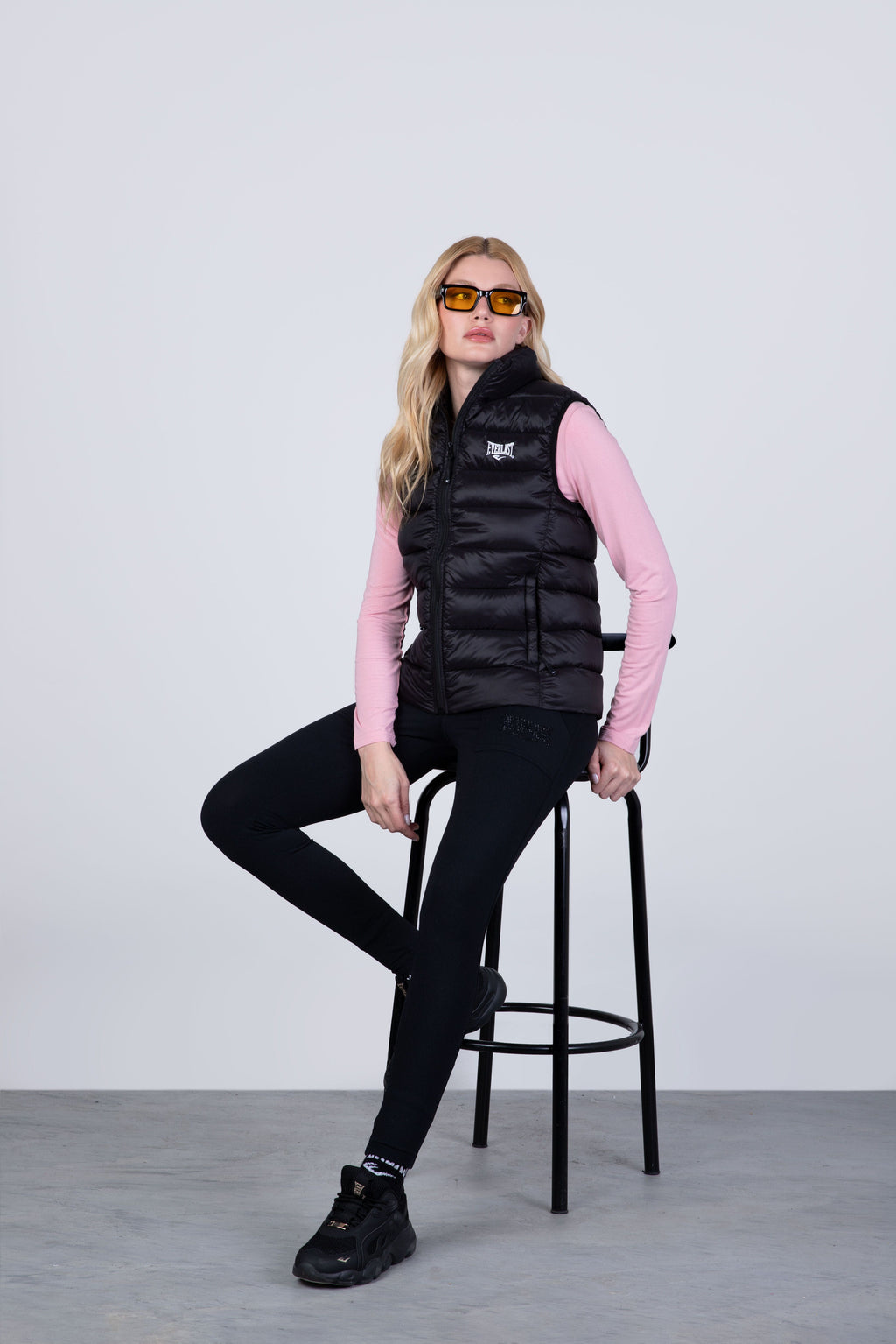 Parka Sin Manga Puff Negro Everlast