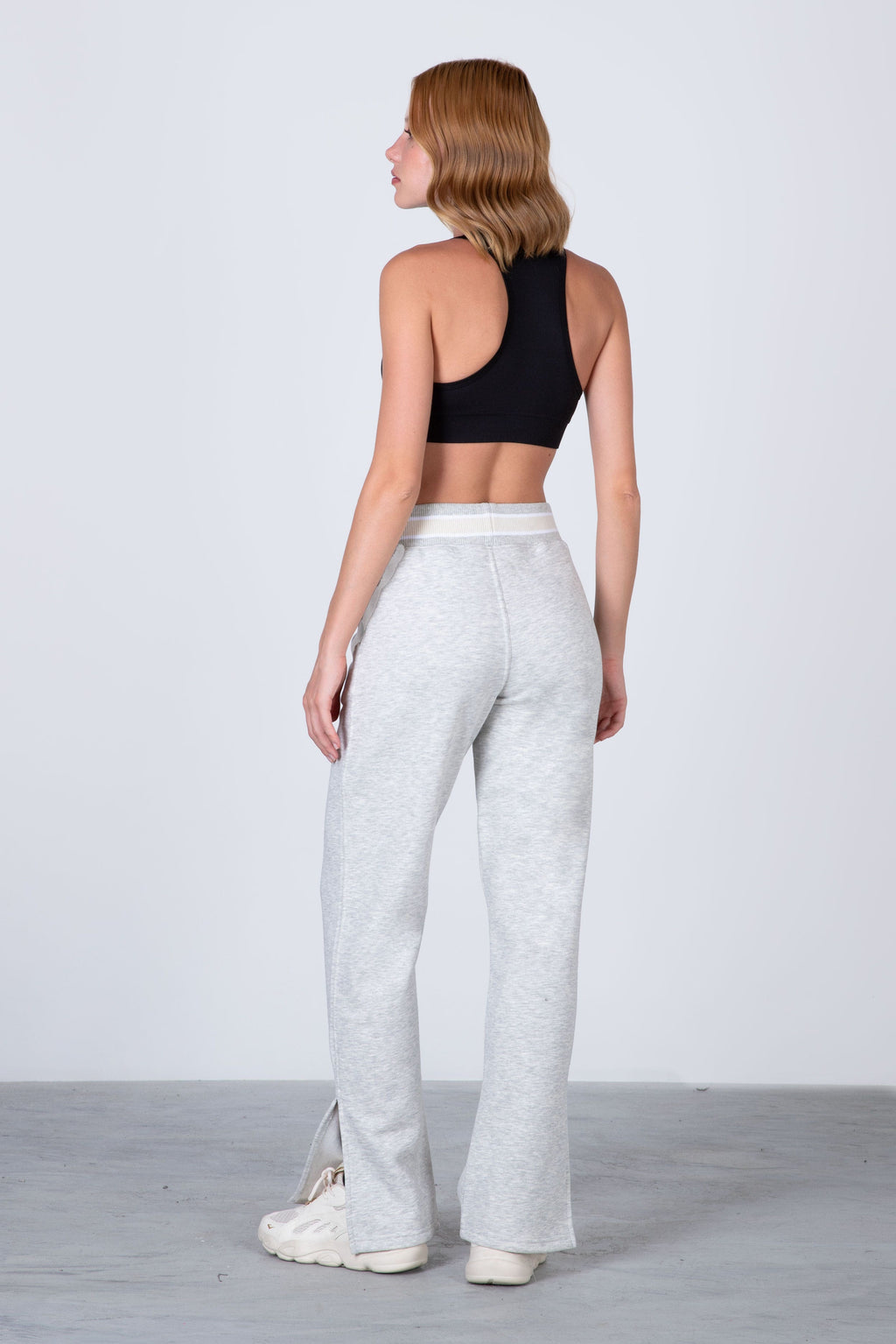 Pantalón Sara Gris Everlast