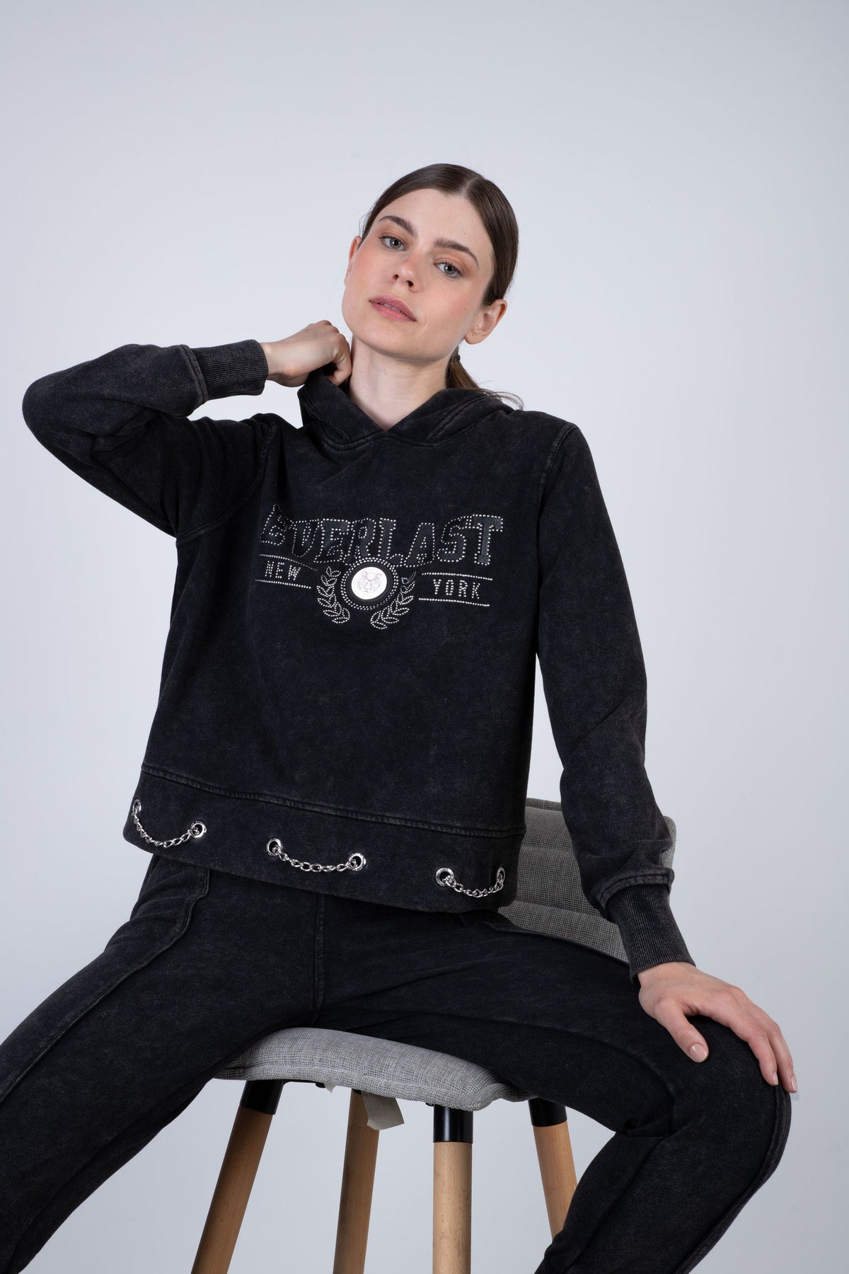 Poleron Hood Magnolia Gris Oscuro Everlast