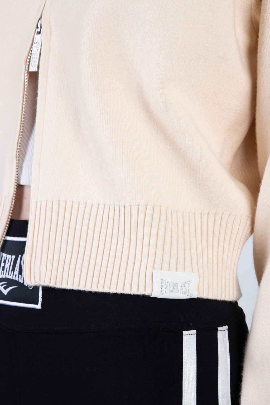 Sweater Cardigan Piscis Beige Everlast