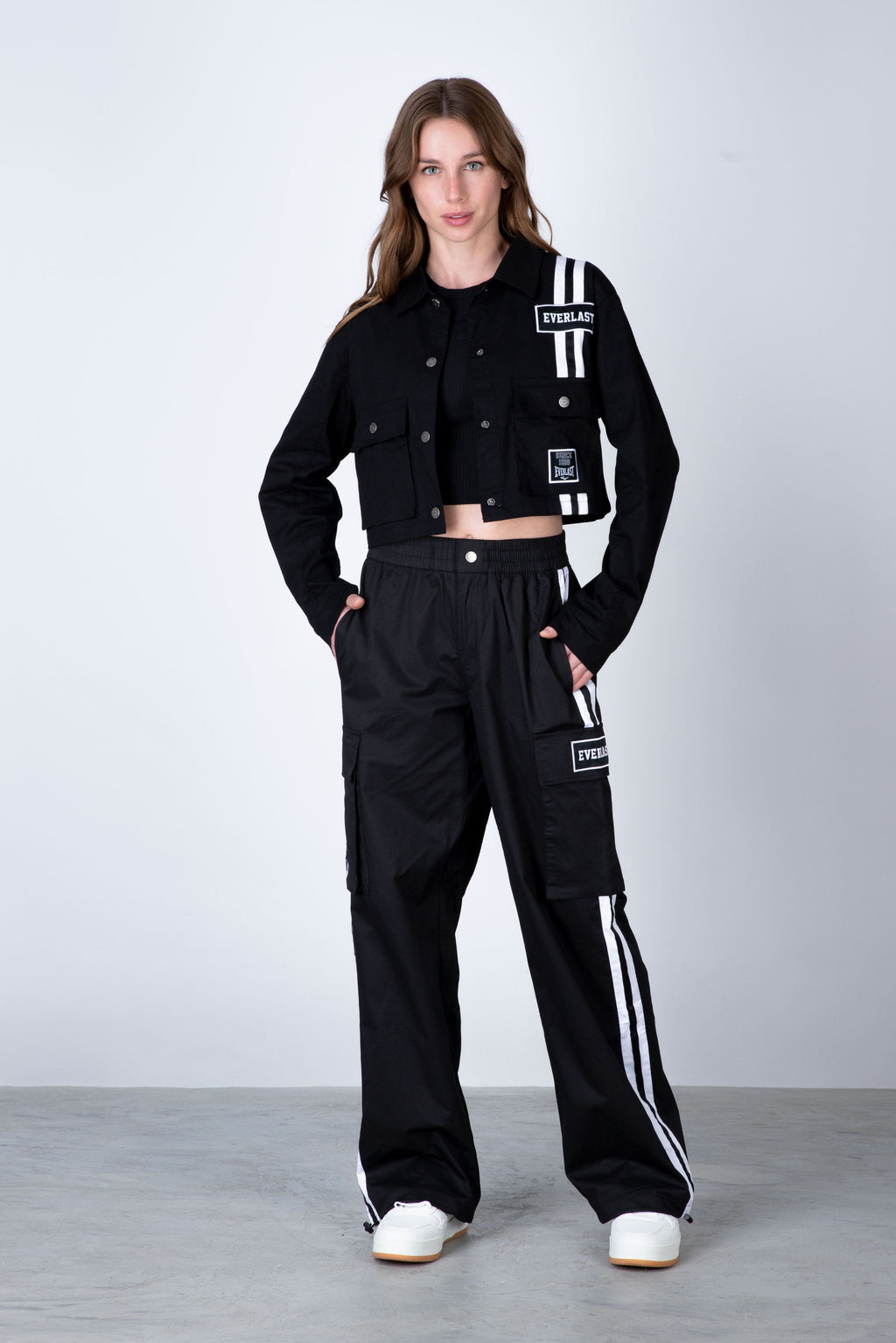 Chaqueta Crop Style Negro Everlast