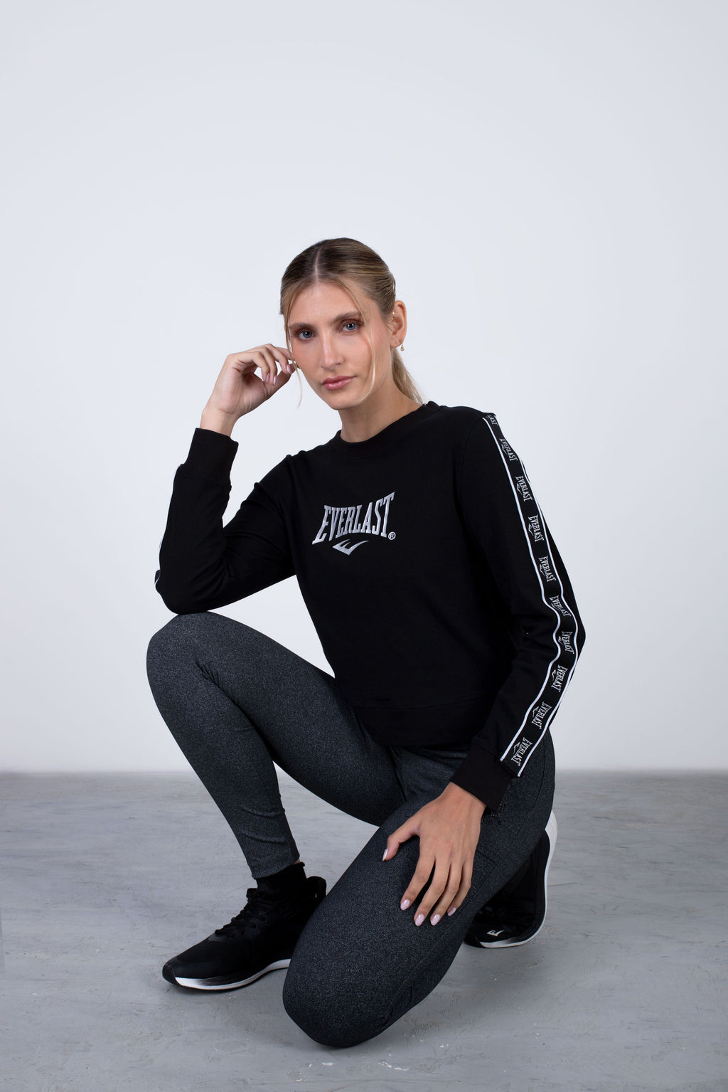 Polera Manga Larga Darkk Negro Everlast