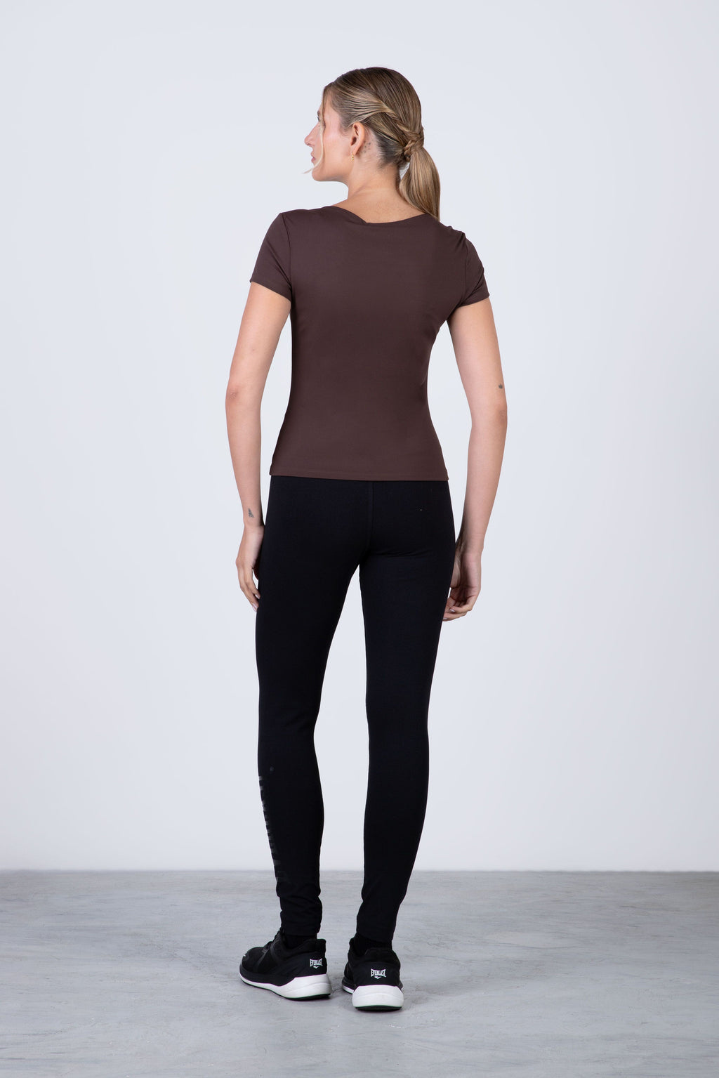 Polera Manga Corta Luana Café Everlast