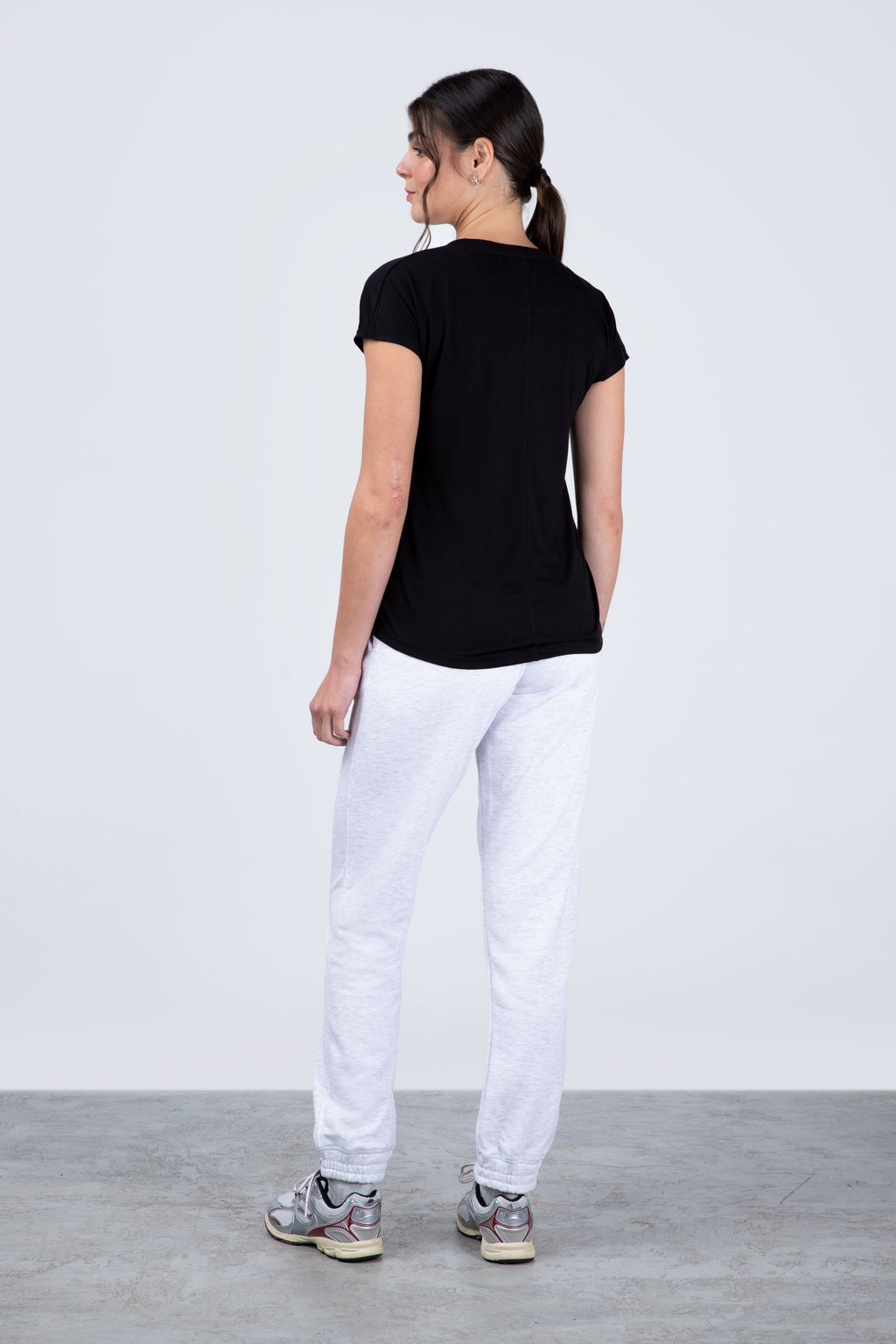 Polera Manga Corta Garden Negro