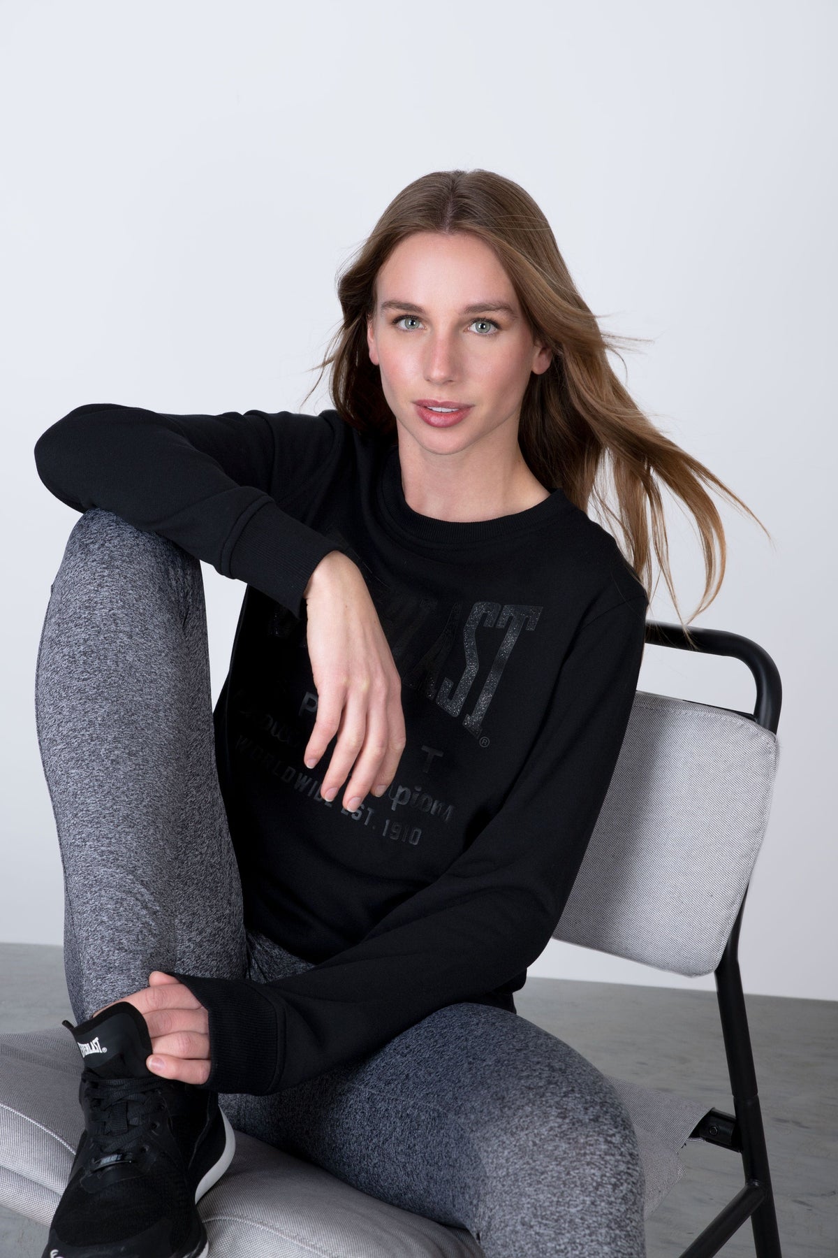 Poleron Crew Neck Classic Negro Everlast