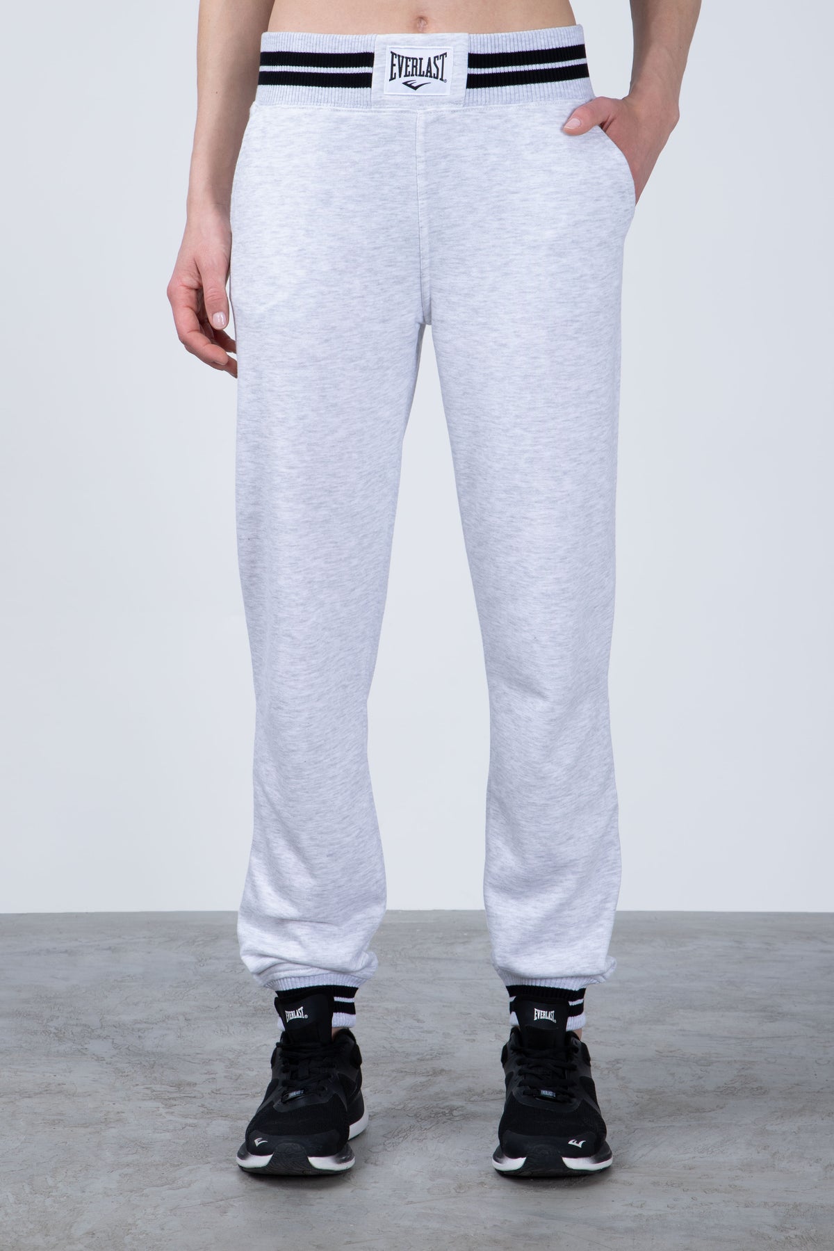 Jogger Nepal Gris