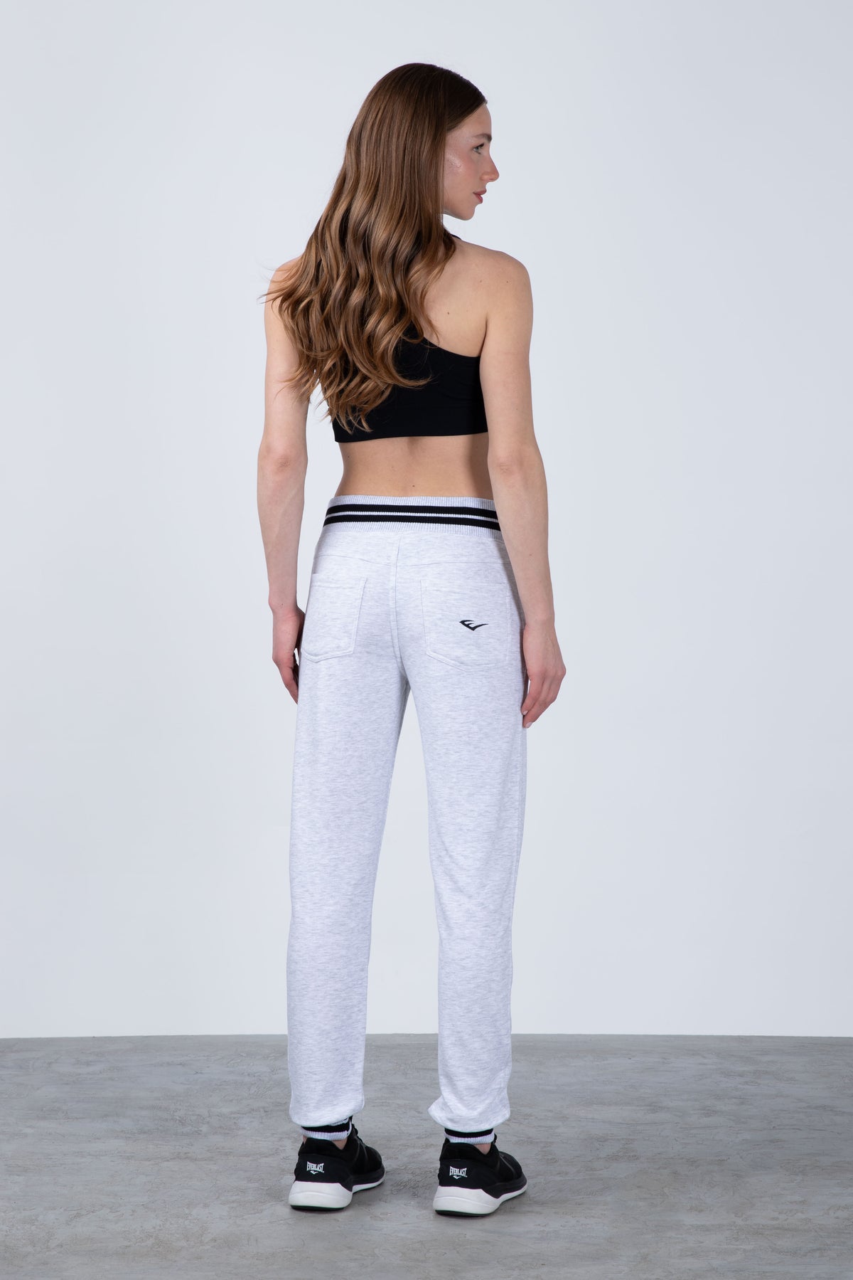 Jogger Nepal Gris