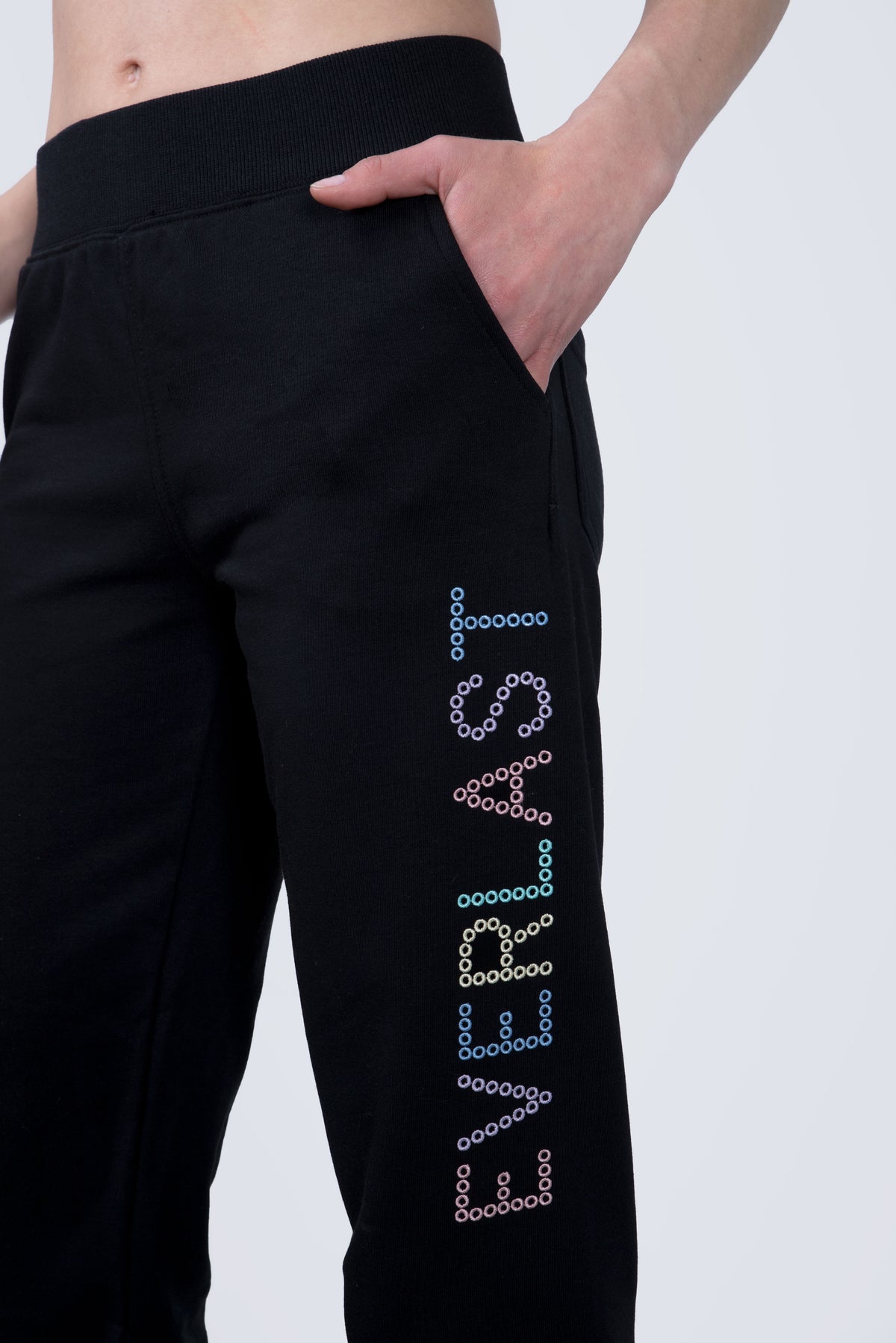 Jogger Circle Negro