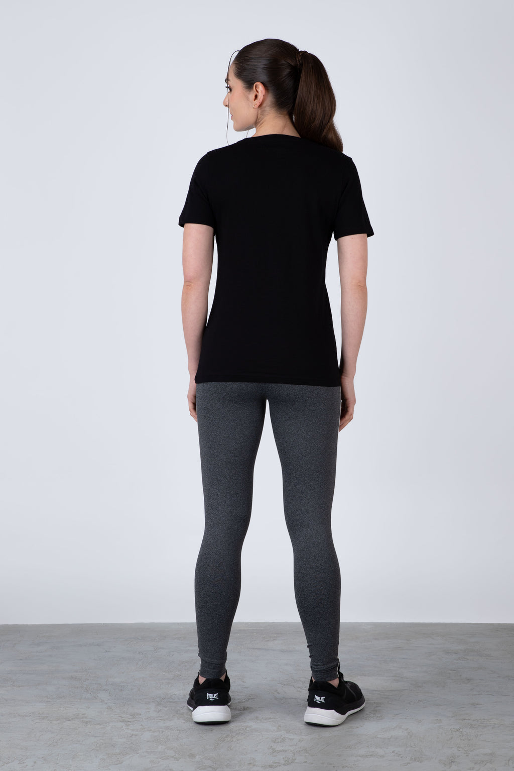 Polera Manga Corta Adana Negro
