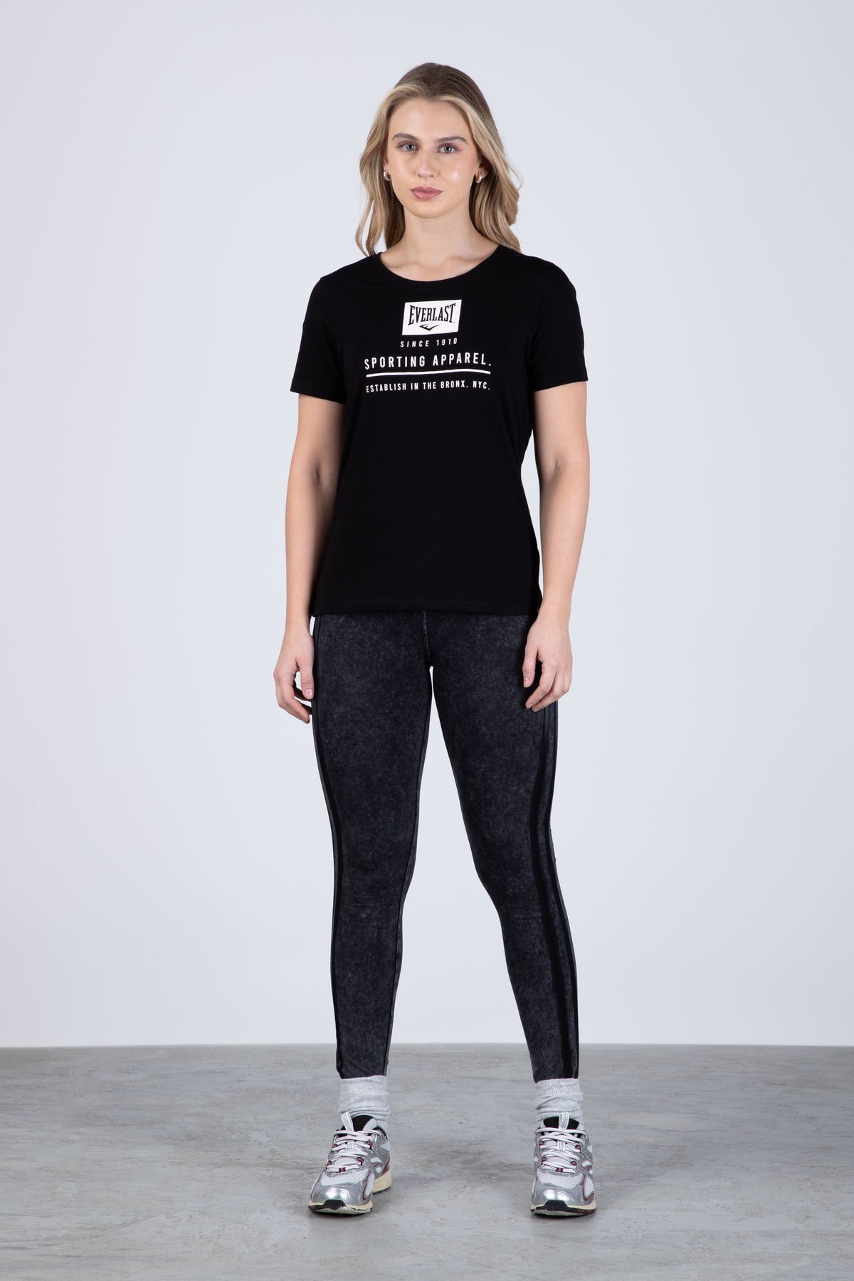 Polera Manga Corta Montreal Negro